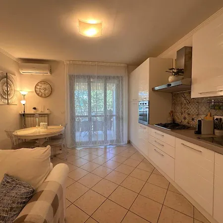 Camilla House - Parking & Relax *