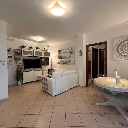 شقة Camilla House - Parking & Relax *