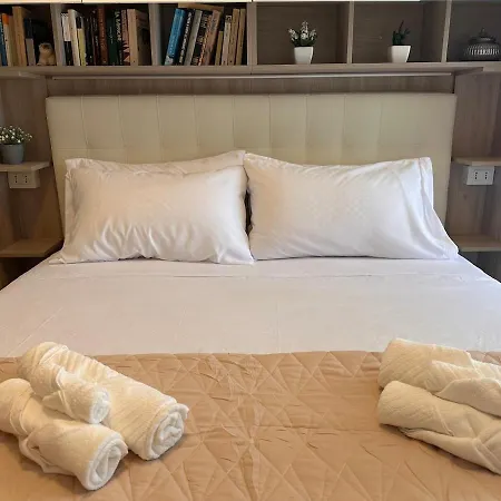 Camilla House - Parking & Relax شقة