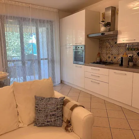 Camilla House - Parking & Relax *