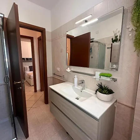 Camilla House - Parking & Relax * Montesilvano Marina