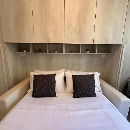 Camilla House - Parking & Relax