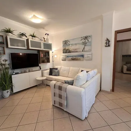 Camilla House - Parking & Relax Montesilvano Marina